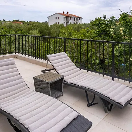 Villa Olive Tree