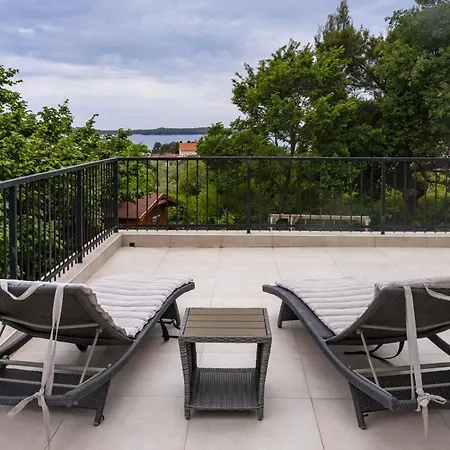 Villa Olive Tree *